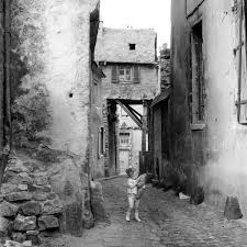 Robert Doisneau Le Vieux Mans Sarthe Photographie Ancienne Photographie Noir Et Blanc Photos Historiques