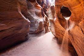 Buckskin gulch is the longest continuous slot canyon in north america and potentially the world. Buckskin Gulch Day Hike Photography Guide The Van Escape