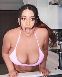 Sarah Arabic: Free Sex GIFs