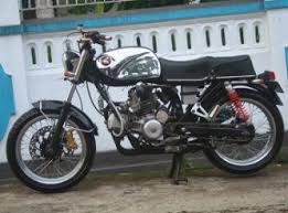 Modifikasi Honda Tiger Dari Satu Silinder Jadi Dua Silinder Keren Bro Komatkamitblog Honda Teman Motor