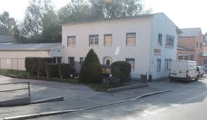 Häuser zum verkauf in eggenfelden. Angebote Deutschland Eggenfelden Fur Glaser Eingefuhrte Glaserei Mit Wohnhaus In Eggenfelden Zu Verkaufen Givs