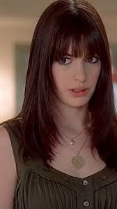 🎥”The Devil Wears Prada” (2006) shows how power in business is built