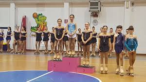 Maybe you would like to learn more about one of these? Certa Stampa Pattinaggio Per Il Secondo Anno Consecutivo La Piccola Azzurra Boschi Si Laurea Campionessa Regionale
