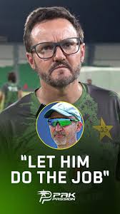 🔥 "Let Mike Hesson Do His Job"