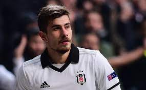 Dorukhan toköz ve rıdvan yılmaz'ın doğum günleri antalya kampında kesilen pastayla kutlandı. Dorukhan Tokoz Lazio Interested In Besiktas Arsenal And Liverpool Target