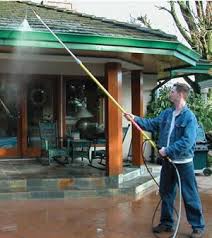 How To Pressure Wash Your Gutters Cleaning Gutters How To Install Gutters Gutters