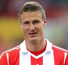 Robert Huth to sign for Leicester