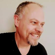 Superior Justice: a Lake Superior Mystery (Lake Superior Mysteries):  Hilpert, Tom: 9781469987323: Amazon.com: Books