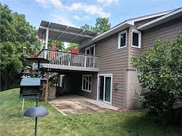 Browse everlast siding reviews to find out what homeowners and installers think of this product. Homeowners Install Everlast Advanced Composite Siding Midwest Construction Blog