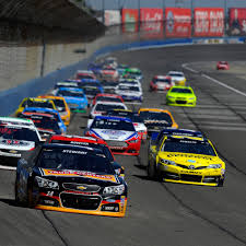 In the early days, nascar drivers had to race on a each year nascar officials factor in several considerations when deciding the schedule. Nascar Fontana 2014 Should Nascar Shorten Race Distances Sbnation Com