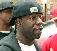 Happy Bday 🥳🎁🎈🎊🎉🎂🍰🍾🥃🍺 to the late Rayquon Maurice Elliott, better  known to all of us professionally as Stack Bundles in heaven. He was a  mixtape 💽 rapper placed