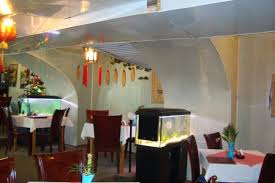 Comanda de la marele zid chinezesc timisoara si alege meniul zilei, supe, spaghete prajite, platou incins, peste/ pui de balta, fructe de mare. Restaurant Marele Zid Chinezesc Restaurant Din TimiÈ™oara