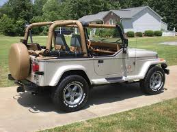White Jeep Sahara Tan Interior Google Search Jeep Sahara White Jeep Jeep Interiors
