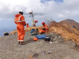 Geology of st vincent island. Team Begins 24 Hour Monitoring Of La Soufriere Volcano In St Vincent Caribbean Jamaica Gleaner