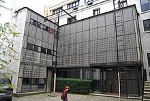 That was the starting point of the maison verre project. Maison De Verre Wikipedia