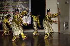 Hello apa khabar semua ! Pertandingan Tarian Rampaian Di Perkampungan Seni Tarian T Flickr