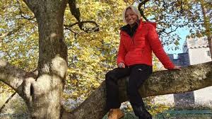 Ruth, 46, is a regular weather presenter on regional news in. Ar60b1fr8fr5zm