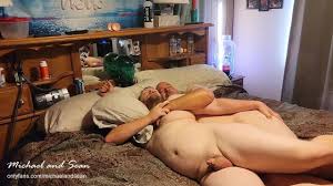 Snuggles, Fip Flop And A Little Frottage. 11321 Check us out on OnlyFans