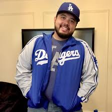 Celebrate Life Stories with Sparrow's In Memoriam Pages