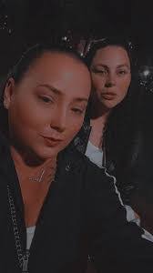 Carolina Bailey's Instagram, Twitter & Facebook