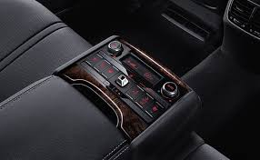 2015 Kia K900 Pictures Videos K900 Gallery Kia Luxury Sedan Sedan