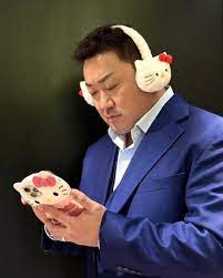 Chú Ma Dong Seok và tình yêu với Hello Kitty