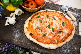 Classic Pizza Margherita Main Dish Recipes Diy Food Recipes Classic Pizza
