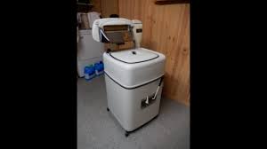 You may think i have an obsession with old maytag wringer washing machines, and i guess i am little different! Speed Queen Wringer Washer Update Youtube