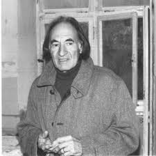 Luthier, musicien de flamenco et fondateur du mouvement electroclassique, il est créateur de musique pour le spectacle vivant, il raconte son expérience. Flucht 1933 Arno Stern Und Eltern