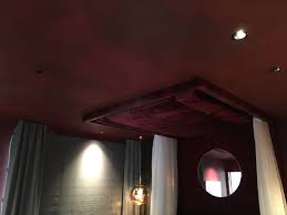 Speciality Finish Of California Wall Design Old World Wax Finish Master Bedroom Walls And Ceiling Wall Design Design Ceiling Lights