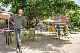 Vanaf zaterdag 5 juni zouden onder andere restaurants en musea weer opengaan. Mogelijke Versoepelingen Per 5 Juni Een Hele Belangrijke Stap Voorwaarts