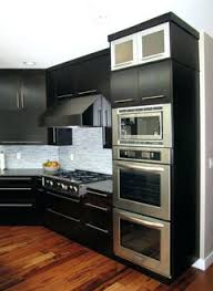 For any range, you will be bending for your food. Side By Side Under Counter Wall Ovens Centered Under Cooktop