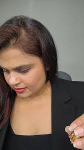 Happy Monday Please hope in ladies