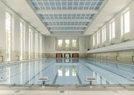 Schwimmhalle Berlin Finckensteinallee Architekt Schwimmhalle Halle