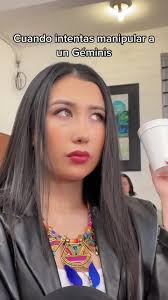 Kelly Bustamante ♥️ (@kelly_bustasister)