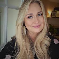 Always keeping my dates humble xx