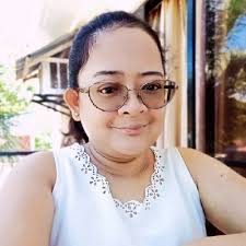 Florence Castillo (@andulanan18)