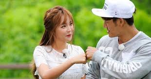 Kim debuted as a member of south korean duo turbo in 1995. Kim Jong Kook Reveals How He Actually Feels About Possibly Dating Hong Jin Young