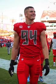 On a june afternoon in the offseason, ﻿carl nassib﻿ has made nfl history as the first active player to come out as gay. Bndbw16xxkos0m