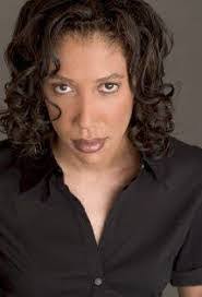 Ramona Farrington's Instagram, Twitter & Facebook