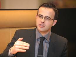 Sintagma mihai gadea presedinte imi ajunsese la urechi mai demult. Mihai Gadea CaÅ£avencii