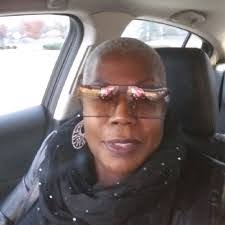 Heather Cogan's Instagram, Twitter & Facebook