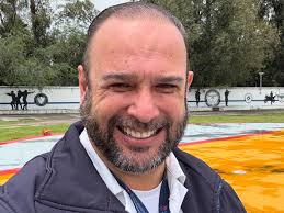 Quiero felicitar por sus registros para las candidaturas a las alcaldías de  #Tonalá y #ElSalto a mis compañer@s y amig@s Paco Arana y Fany Padilla  respectivamente, y las candidaturas de las diferentes