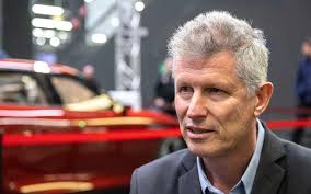 Nevs visar upp Emily GT för allmänheten på eCarExpo.