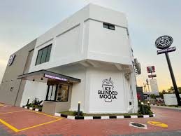 The Coffee Bean Tea Leaf Opens New Drive Thru Outlet In Penang Penang Foodie