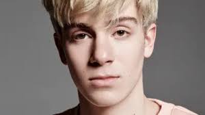 Caleb Peters' "Carousel" Gets Sultry Deep House Remix From Devault