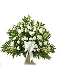 How much is funeral flowers in the philippines. Funeral Flower Arrangement Delivery To Maguindanao By Local Florist In Philippines