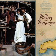 Kline told cbs news correspondent tracy smith that he initially resisted doing pirates. Pirates Of Penzance Pirates Of Penzance Amazon De Musik Cds Vinyl