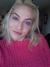 Melanie Payne (@Melanie06408572)