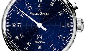 Hora is written as होरा in sanskrit. Meistersinger Bell Hora Zehn Vor Zwei